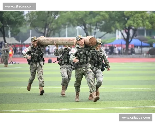 燃情赛场激烈角逐，观众热血沸腾共襄盛事